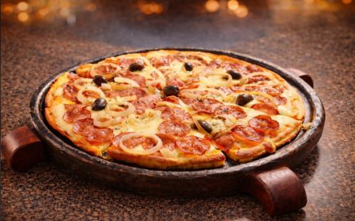 Pizza de Calabresa (Grande)